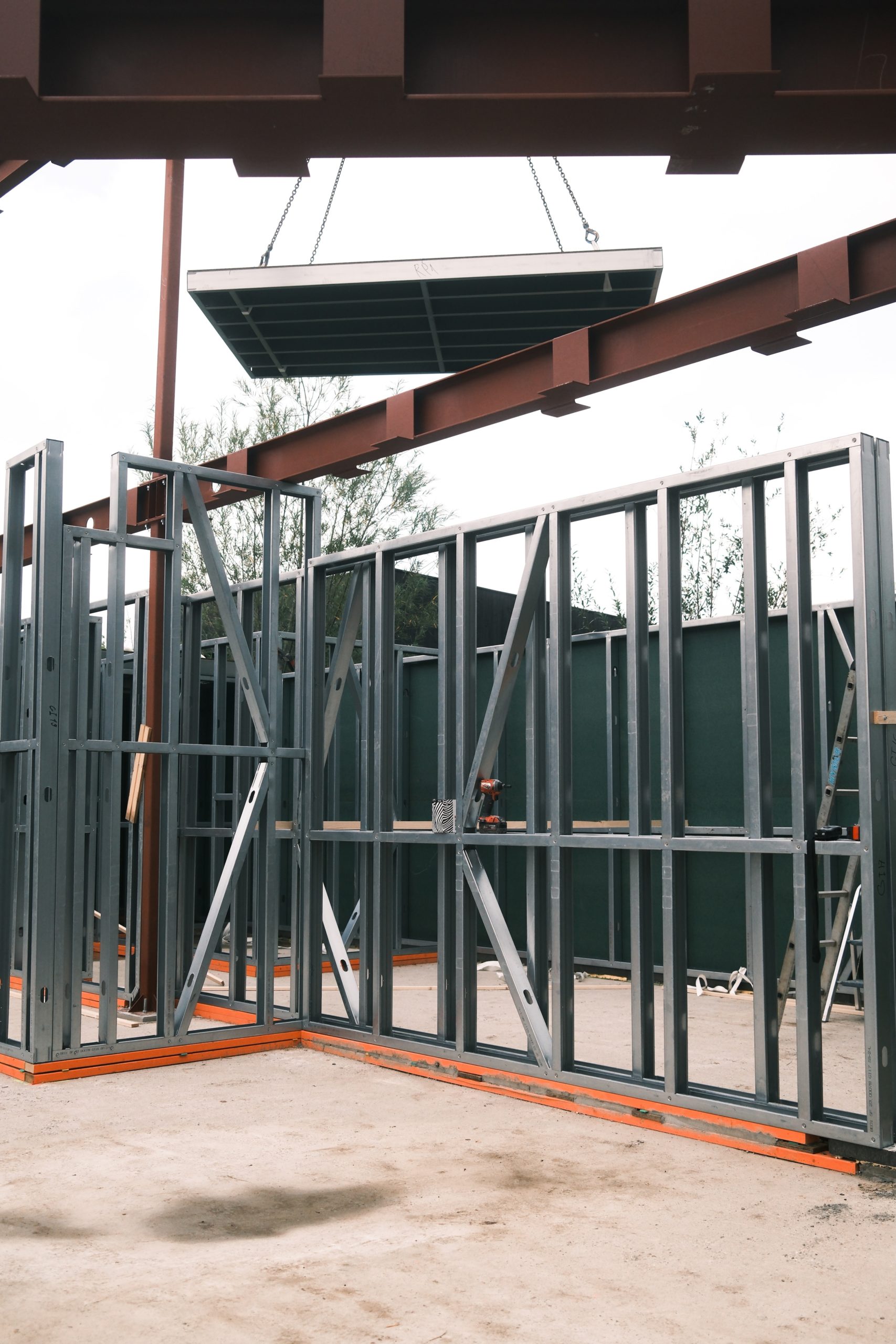 Individual family steel frame house