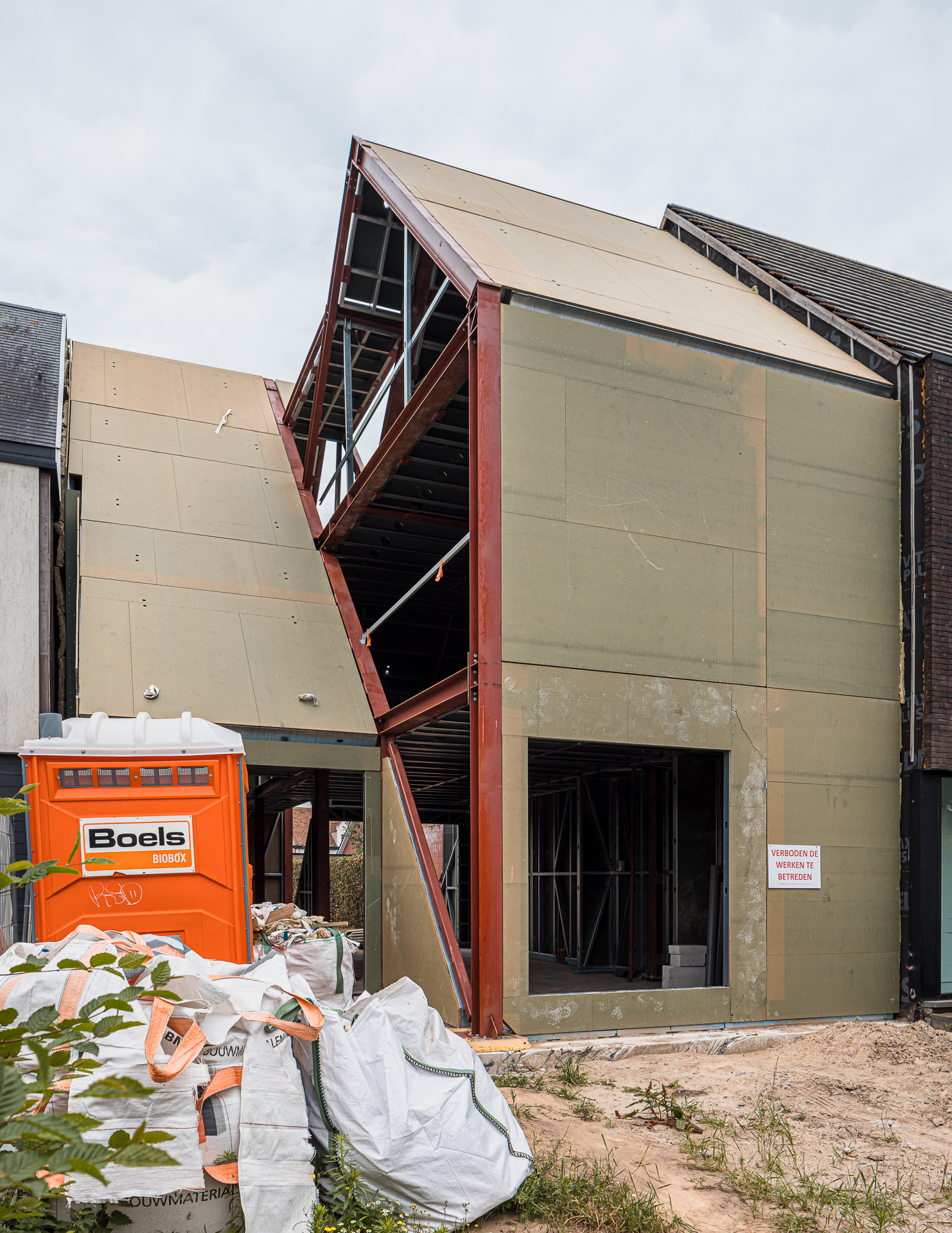 Steel frame terraced house